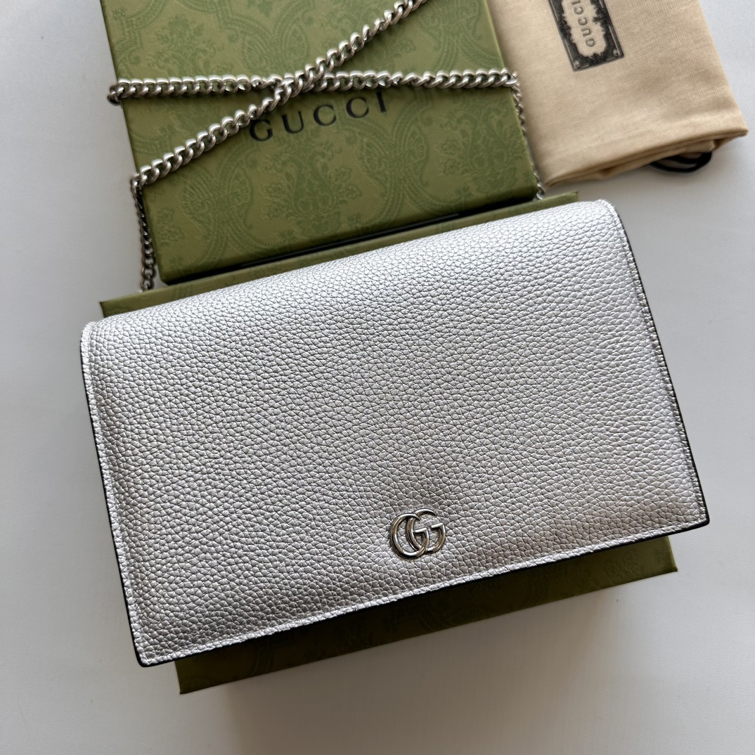 Bagsaaa Gvc*1 GG Marmont leather mini chain bag 497985 silver - 20cm