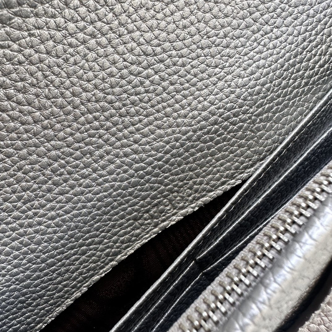 Bagsaaa Gvc*1 GG Marmont leather mini chain bag 497985 silver - 20cm