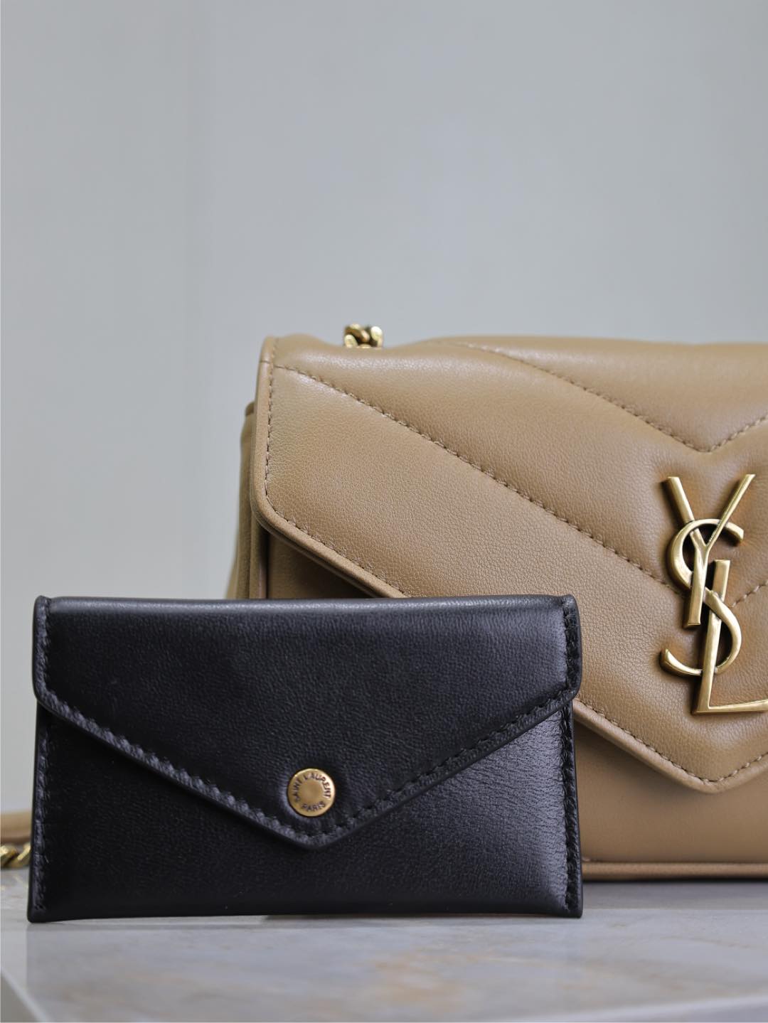 Bagsaaa Y51 Loulou Mini In Lambskin 821749 Beige - 20 X 12 X 5 CM