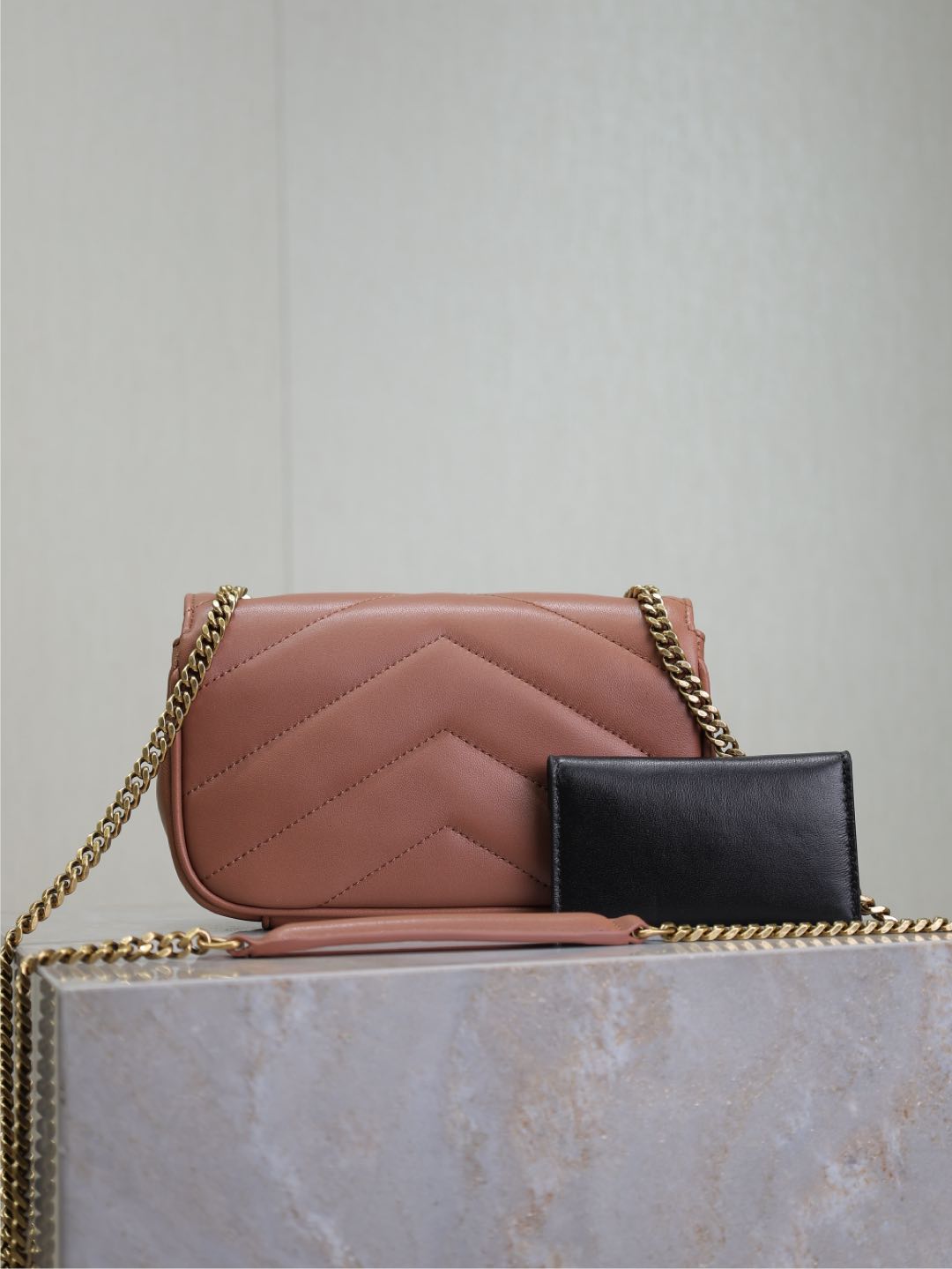 Bagsaaa Y51 Loulou Mini In Lambskin 821749 Pink - 20 X 12 X 5 CM