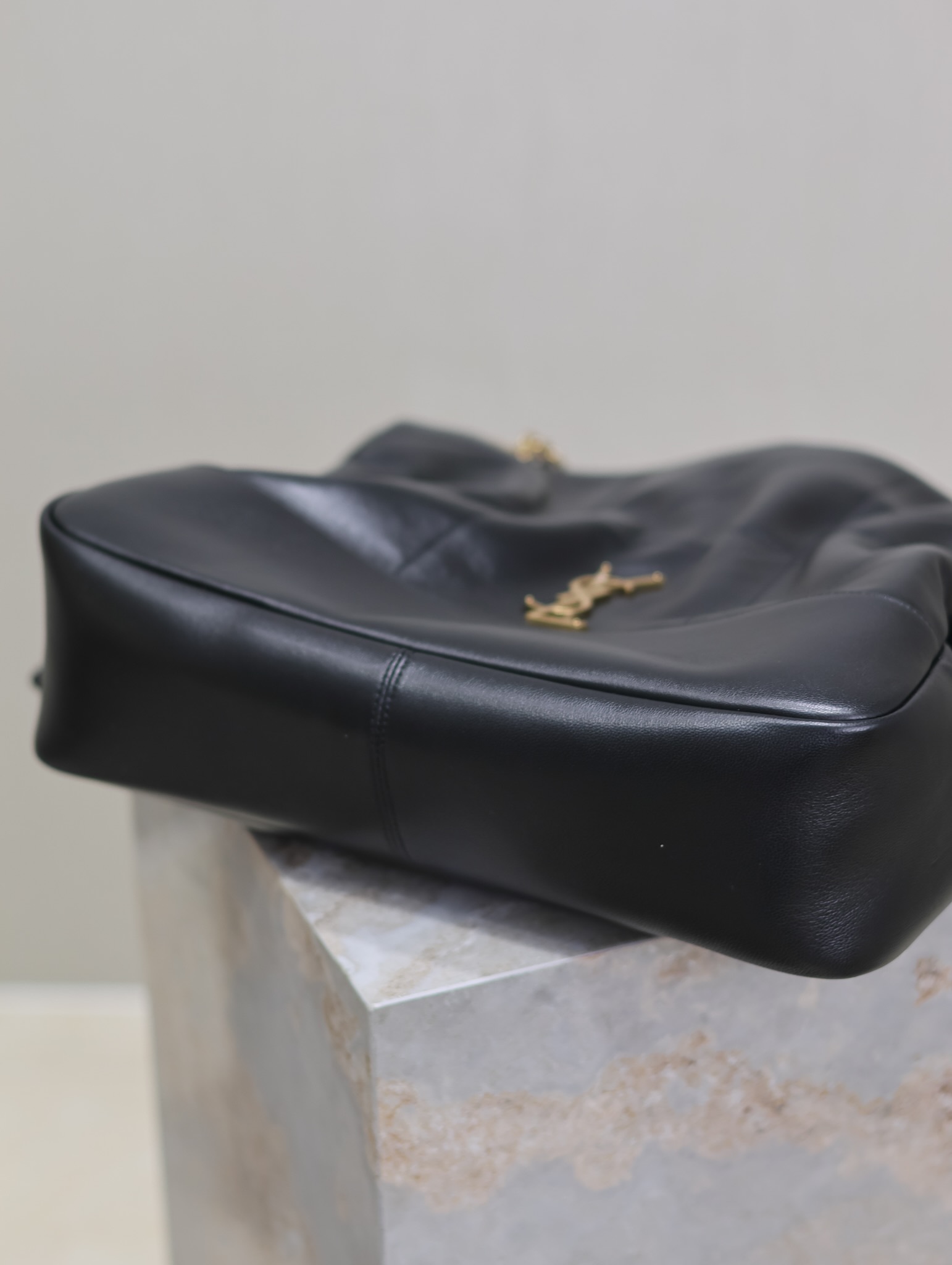 Bagsaaa Y51 Jamie Shopping in lambskin 809824 black - 35 X 35 X 10 CM