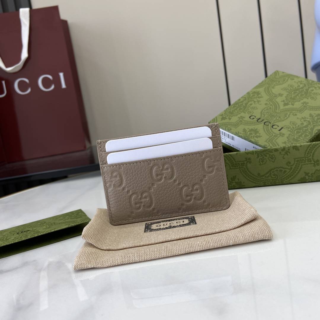 Bagsaaa Gvc*1 GG Emblem card case ‎815883 taupe - 10cm