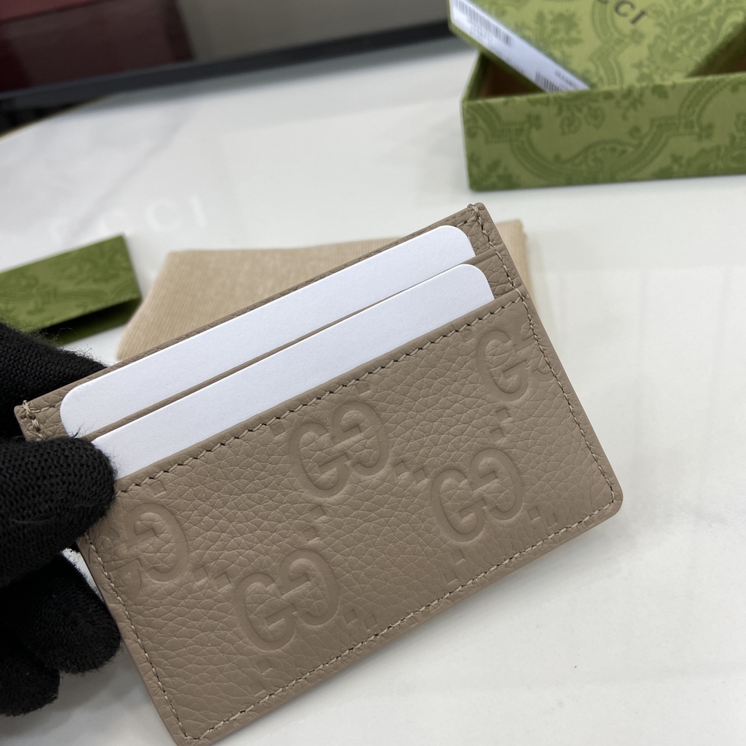 Bagsaaa Gvc*1 GG Emblem card case ‎815883 taupe - 10cm