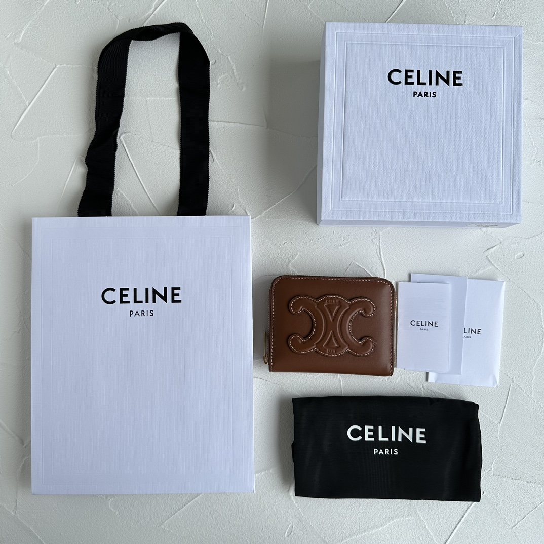 Bagsaaa Ce1i*e Compact Zipped Wallet Cuir Triomphe In Smooth Calfskin Brown - 11 x 8.5 x 2 CM