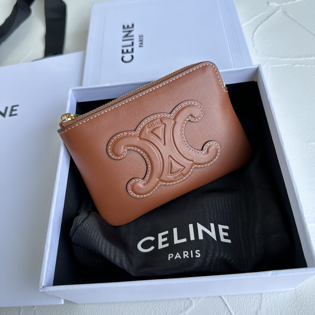 Bagsaaa Ce1i*e Coin And Card Pouch Cuir Triomphe In Smooth Calfskin Brown - 13cm