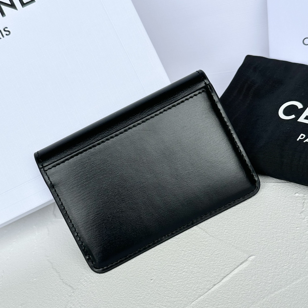 Bagsaaa Ce1i*e Card Holder With Flap Triomphe In Shiny Calfskin Black - 10 x 7.5 x 2 CM