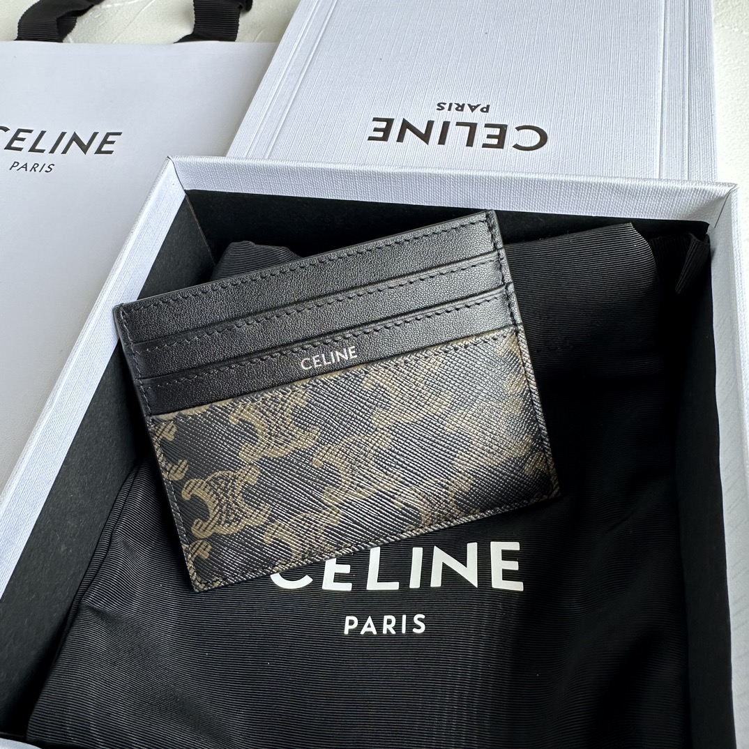 Bagsaaa Ce1i*e Large Card Holder In Triomphe Canvas And Calfskin - 11cm