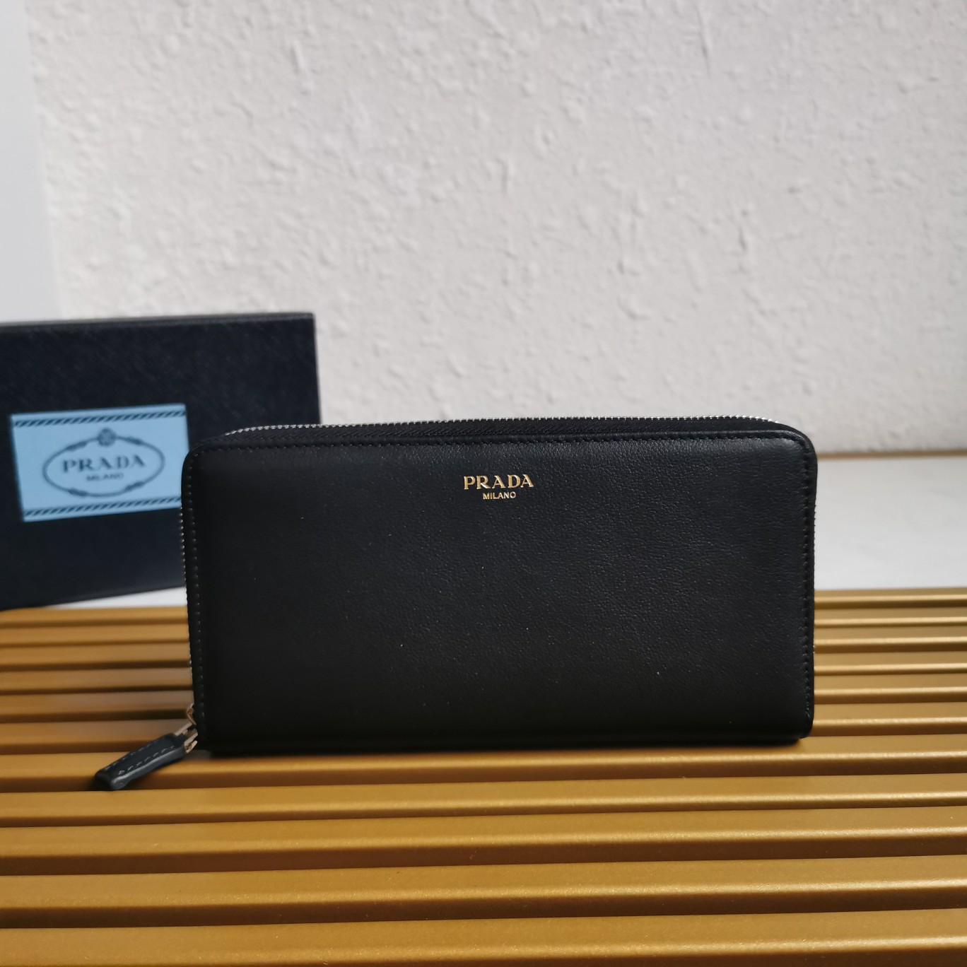 Bagsaaa Pra*a Large leather wallet black - 20cm