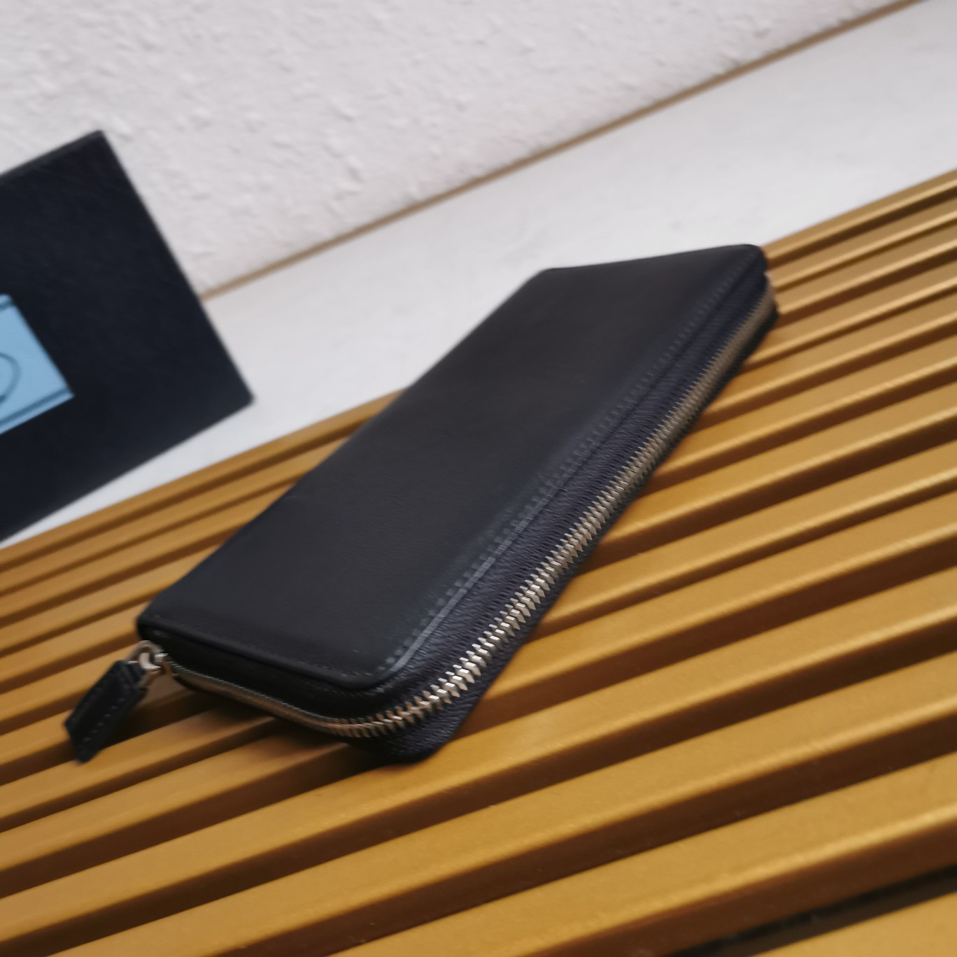 Bagsaaa Pra*a Large leather wallet black - 20cm
