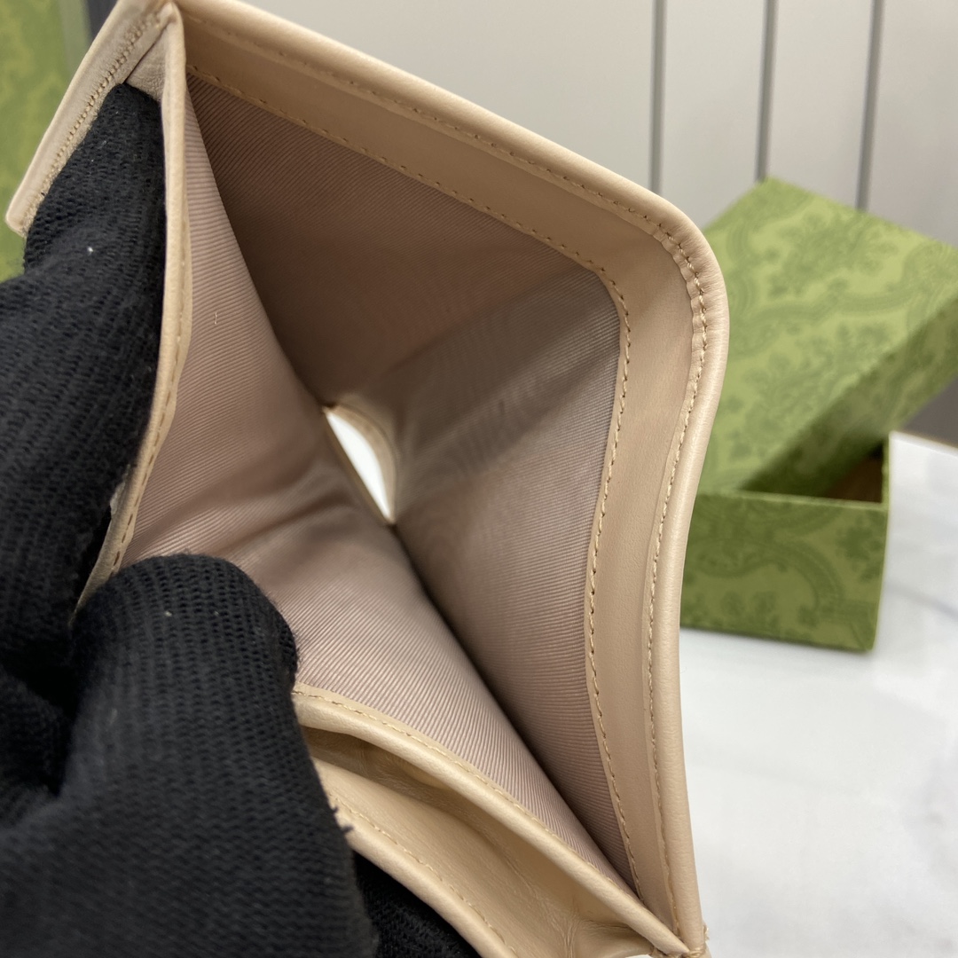 Bagsaaa Gvc*1 GG Marmont card case 790055 beige - 11cm