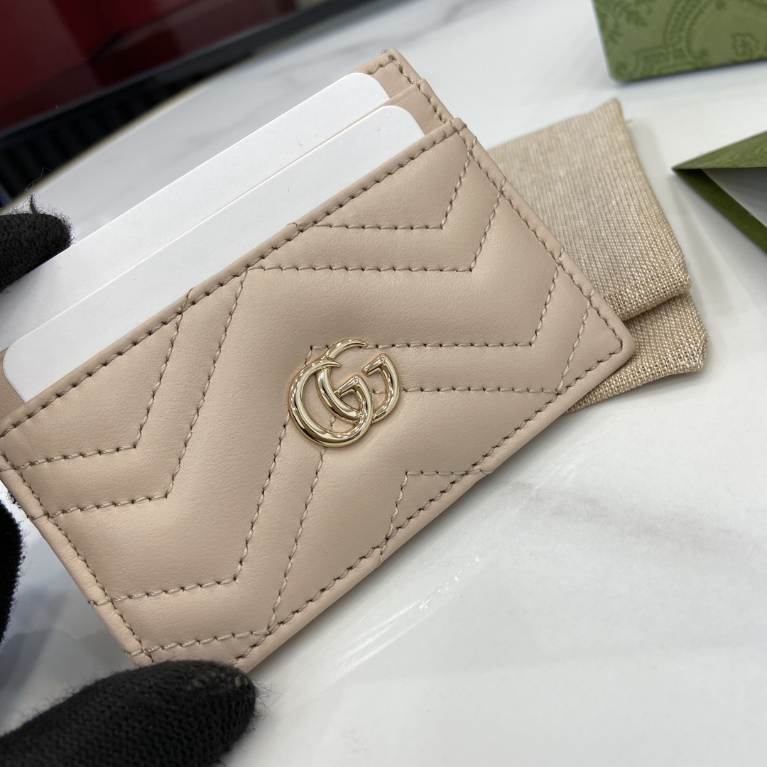 Bagsaaa Gvc*1 GG Marmont card case 443127 beige - 10cm