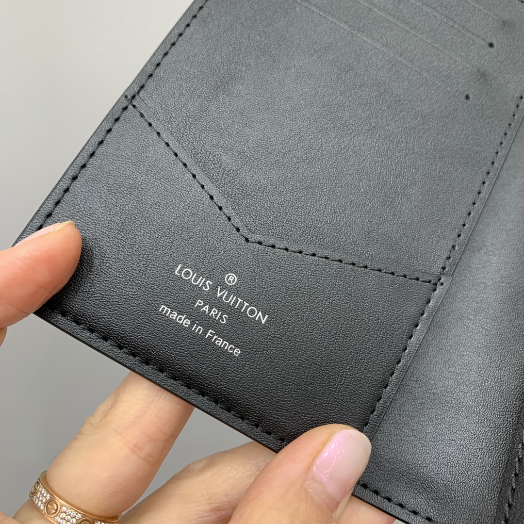 Bagsaaa L0vis Vvtt0n M13187 Passport Cover Black - 10cm