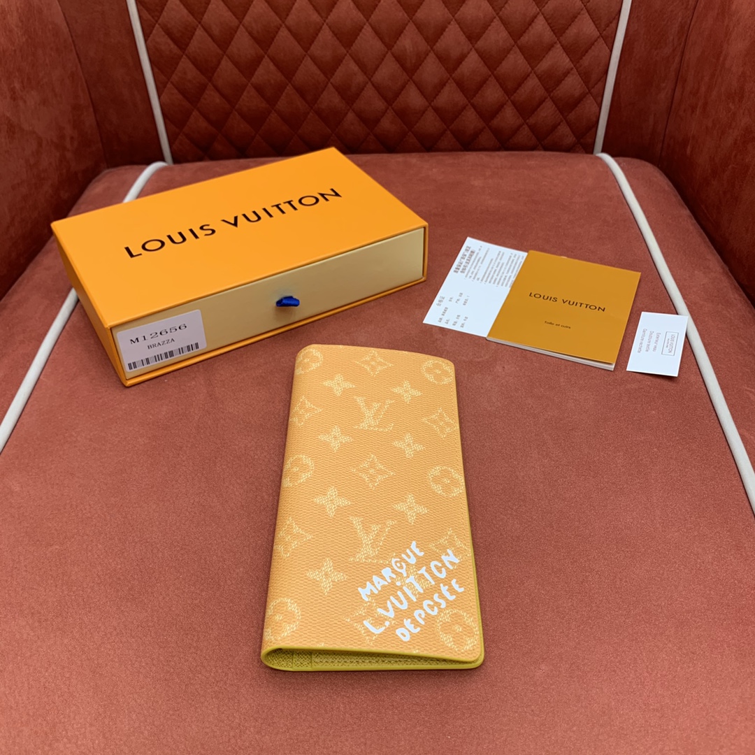 Bagsaaa L0vis Vvtt0n M12656 Brazza Wallet Yellow - 19 x 2 x 10 cm