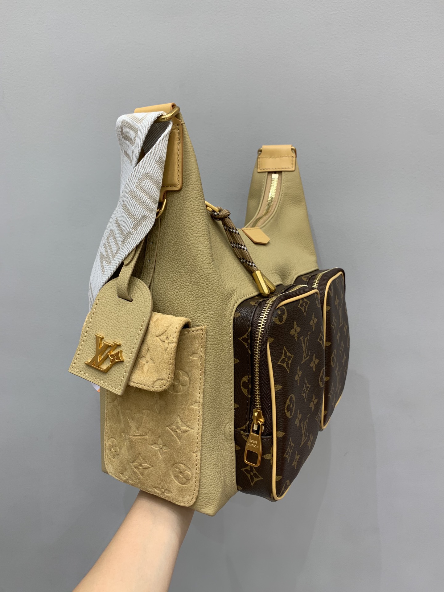 Bagsaaa L0vis Vvtt0n M12697 Hobo Cargo Beige - 34.5 x 27 x 19.7 cm