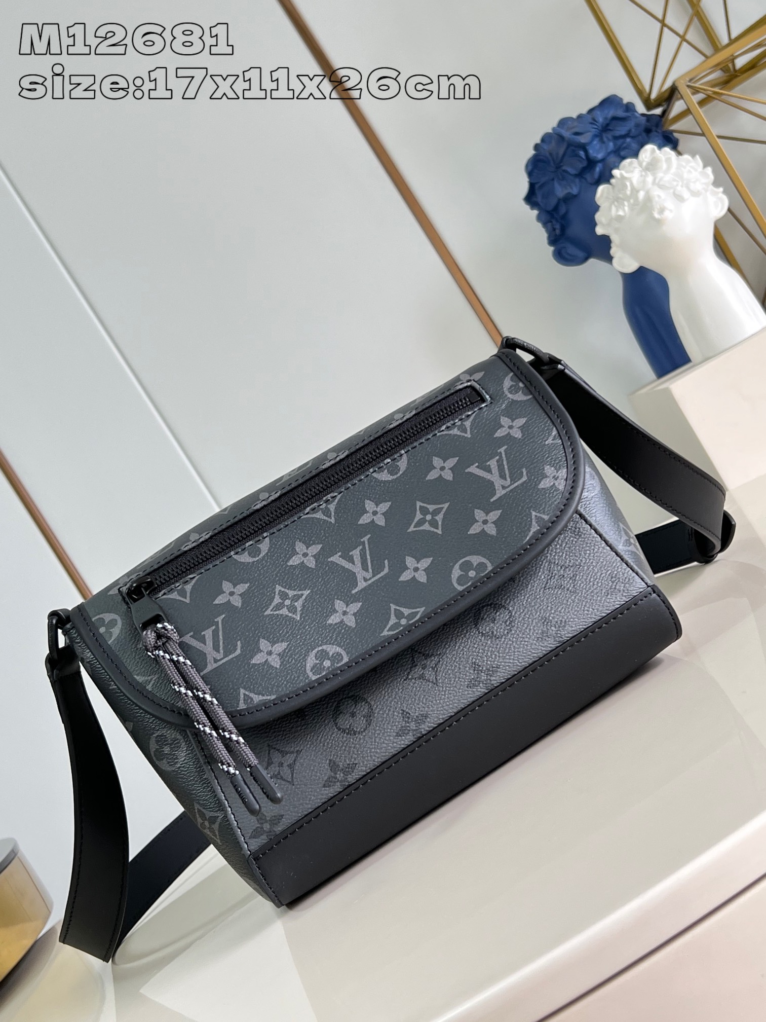 Bagsaaa L0vis Vvtt0n M12681 Pulse Messenger Bag - 26.6 x 17 x 11 cm