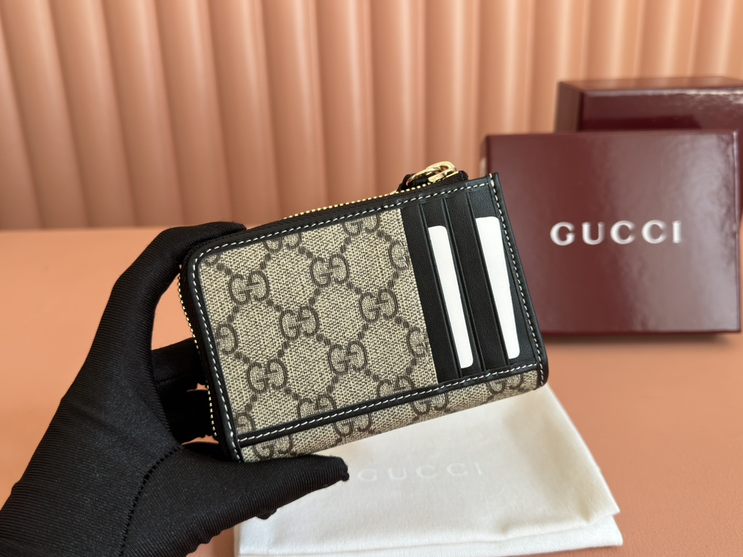 Bagsaaa Gvc*1 GG Emblem zip card case 821804 Black leather trim - 13cm
