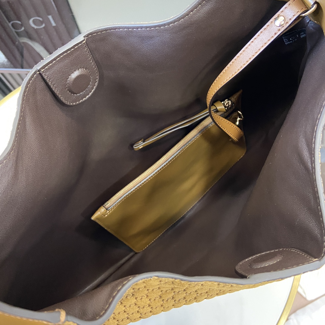 Bagsaaa Gvc*1 B large shoulder bag 815924 brown suede - 49 x 46 x 4cm