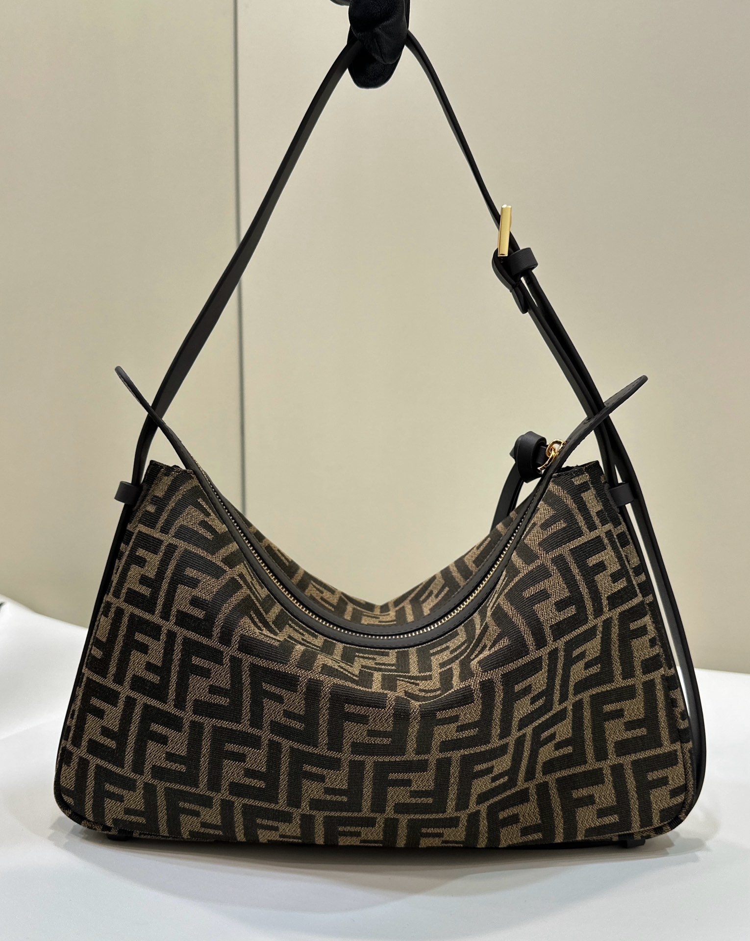 Bagsaaa Simply F**di Medium Brown FF jacquard fabric bag - 34.5cm