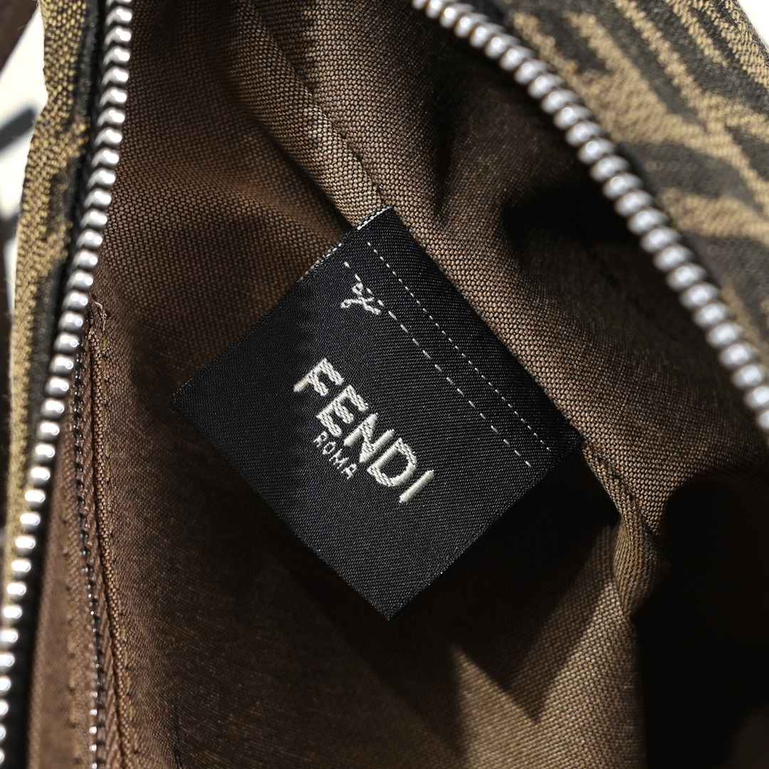 Bagsaaa FF Jacquard F**di Melon Small Brown FF jacquard bag - 33cm
