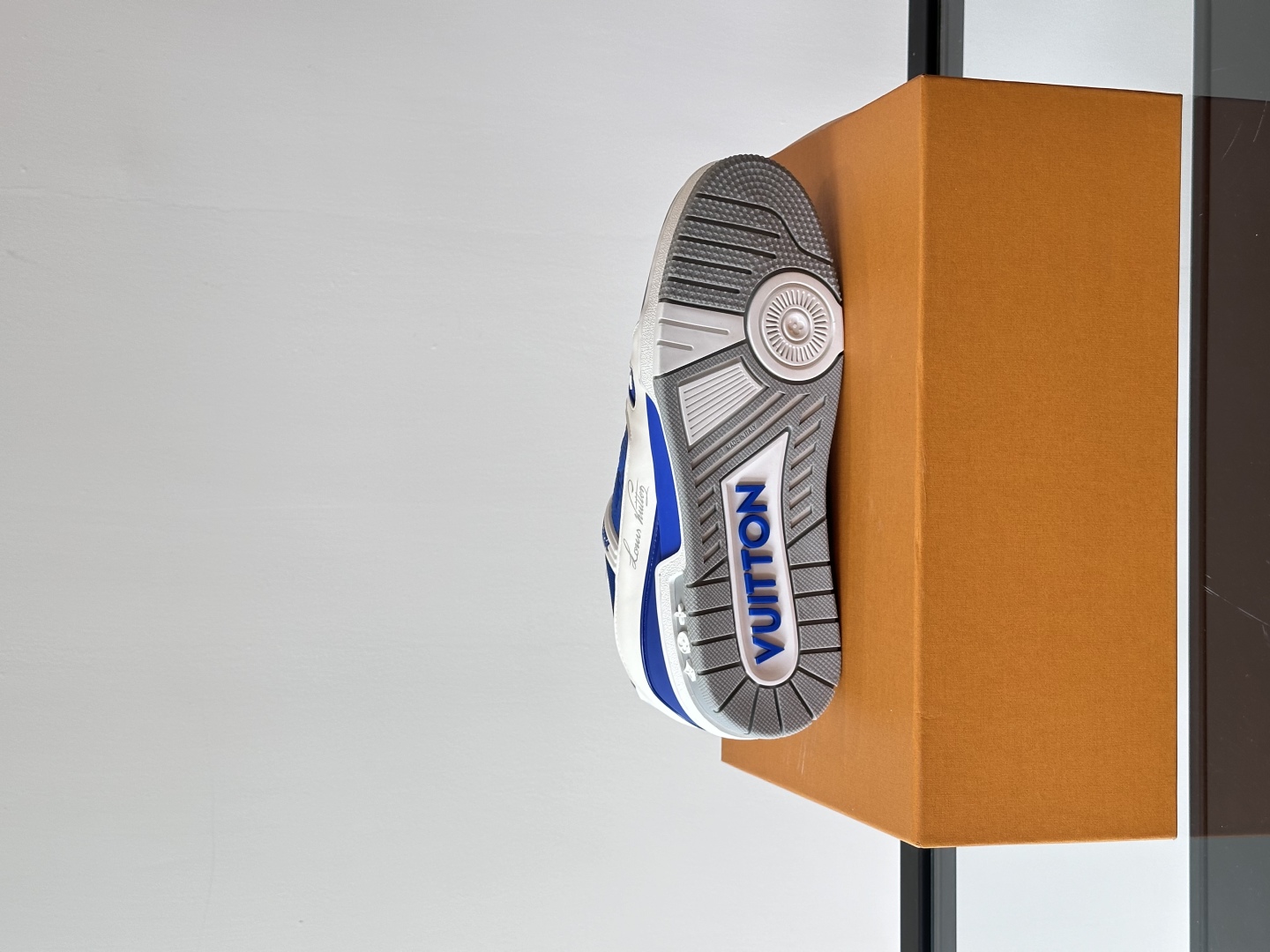 Bagsaaa L0vis Vvtt0n LV Sneakers Gaston Blue