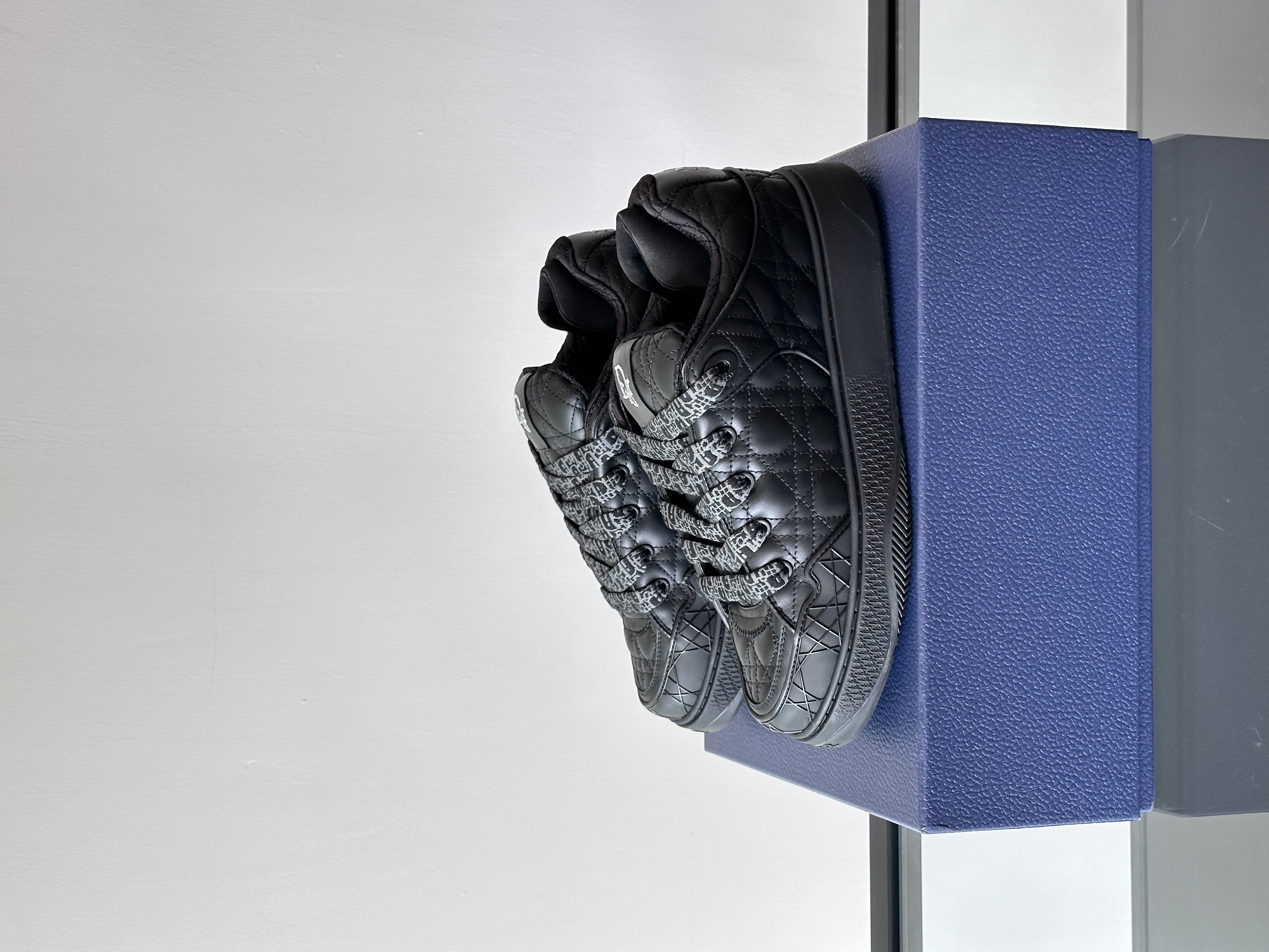 Bagsaaa D10r B9S Skater Black Quilted Cannage Calfskin