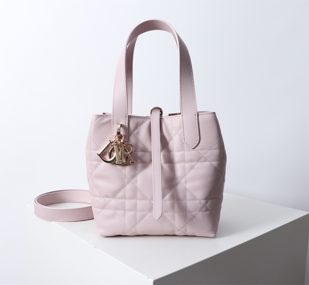 Bagsaaa Small D10r Toujours Vertical Tote Bag Pink Macrocannage Calfskin - 16 x 18 x 12 cm