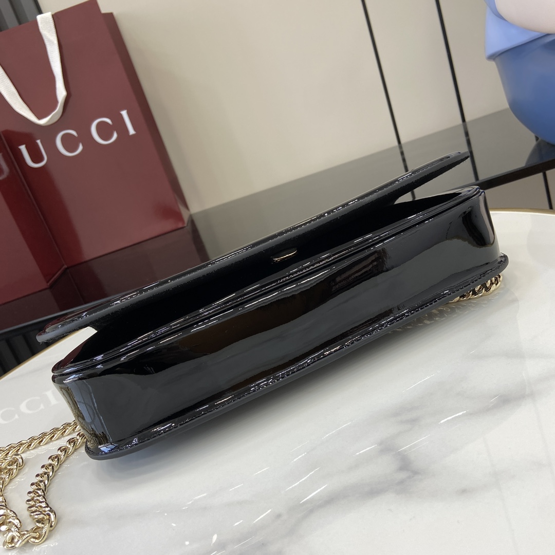 Bagsaaa Gvc*1 Blondie small shoulder bag 814952 Black Patent - 29.5cm