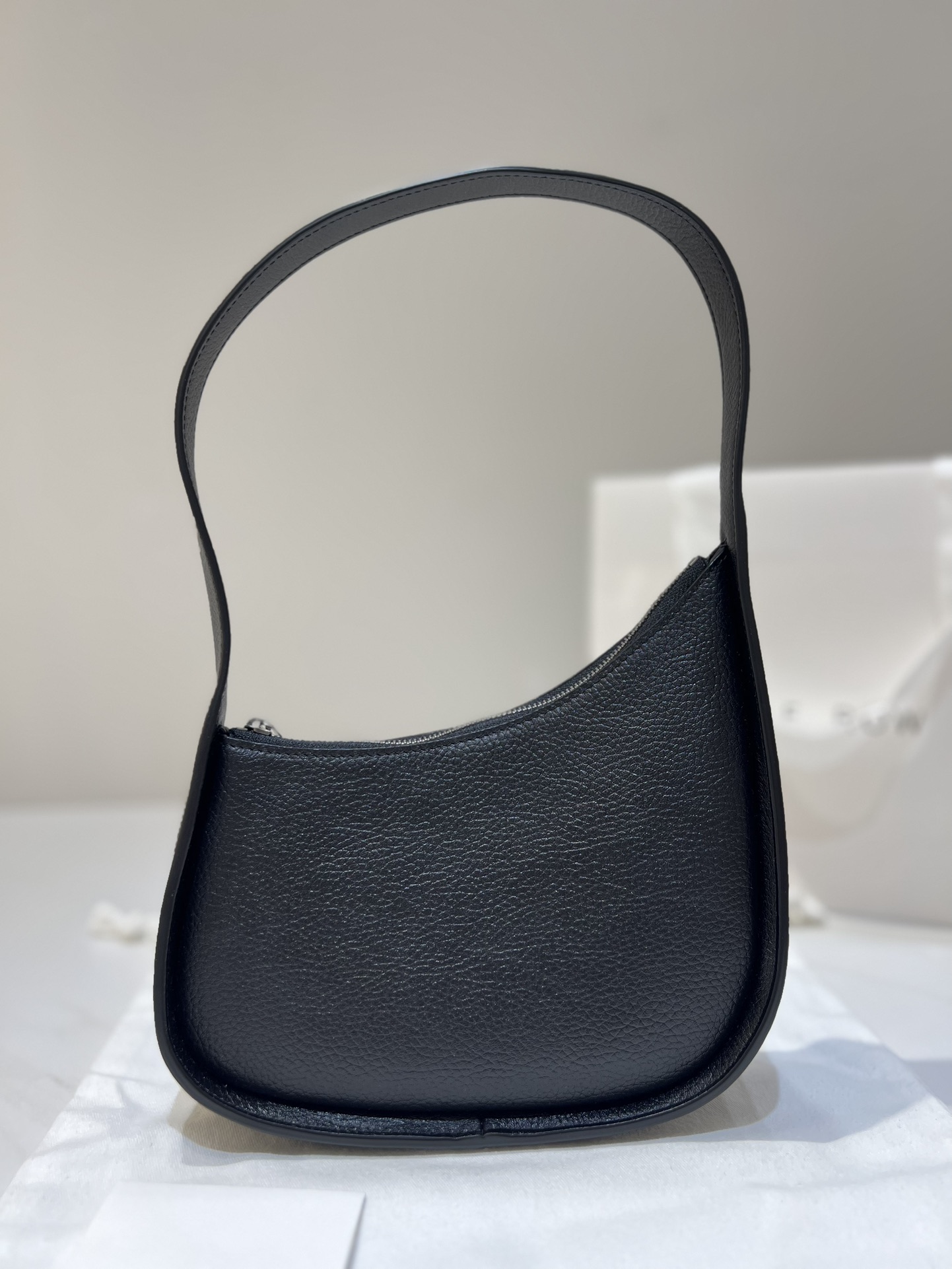 Bagsaaa The R0w Half Moon Bag in Leather Black - 34cm