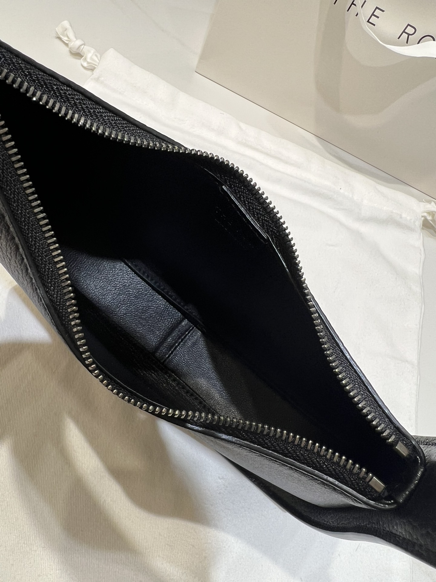 Bagsaaa The R0w Half Moon Bag in Leather Black - 34cm