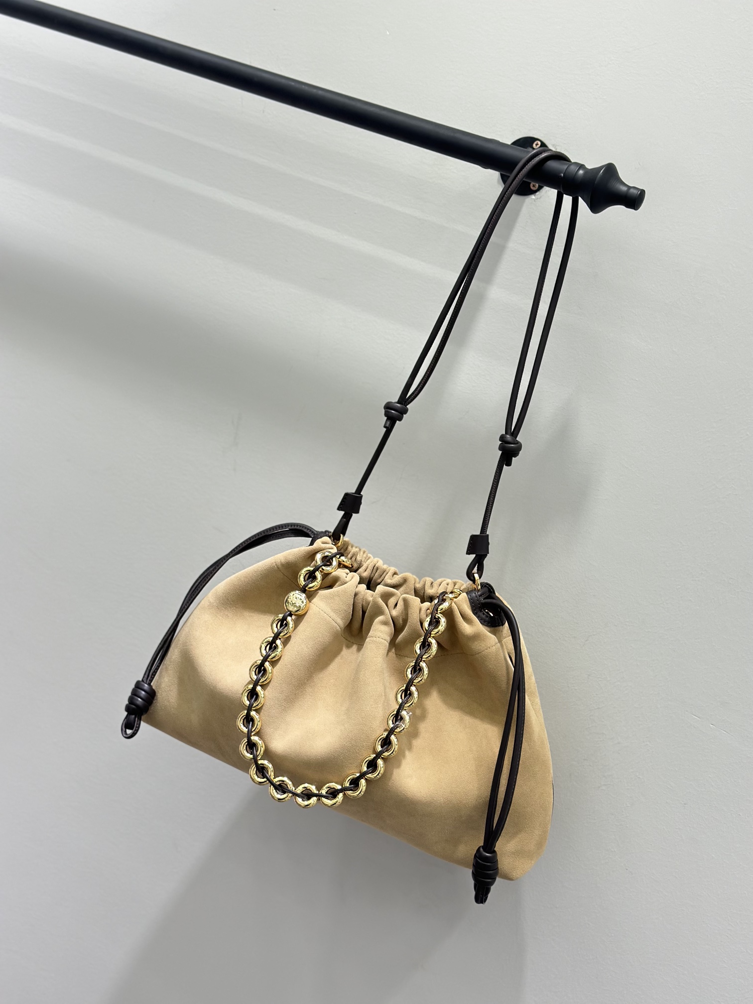 Bagsaaa L0ew* Large Flamenco purse in suede calfskin beige - 41cm