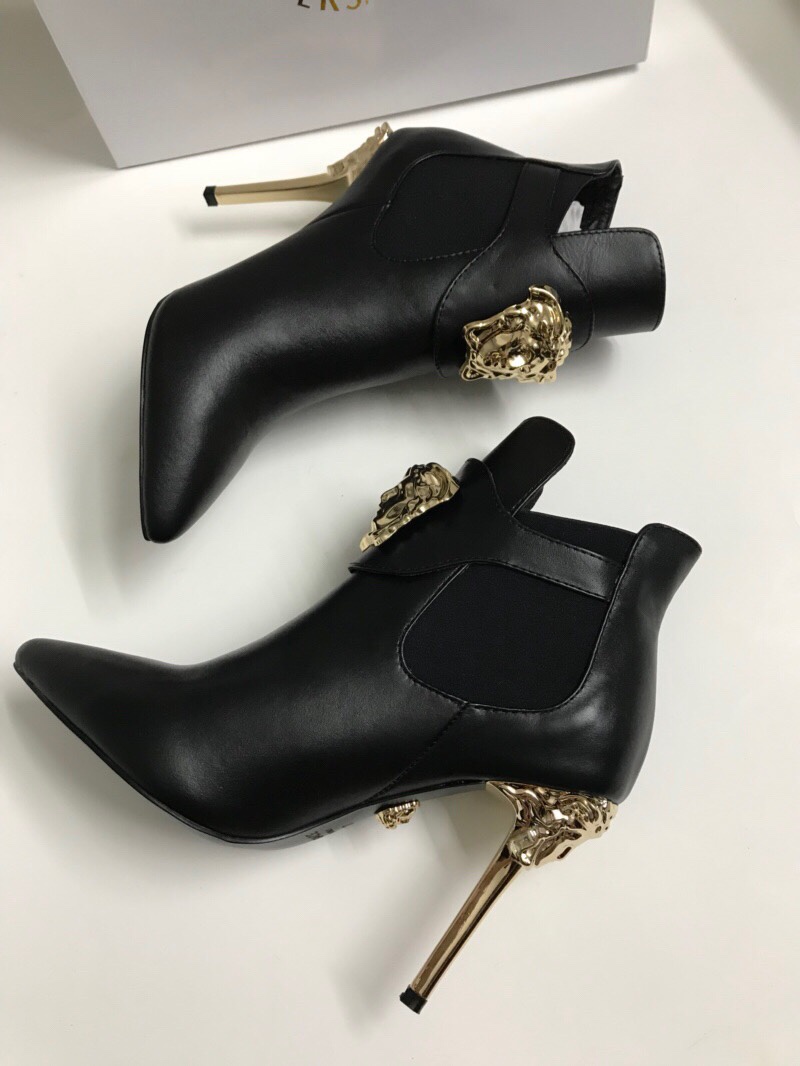 Bagsaaa Versace Black Leather Medusa Head Ankle Booties