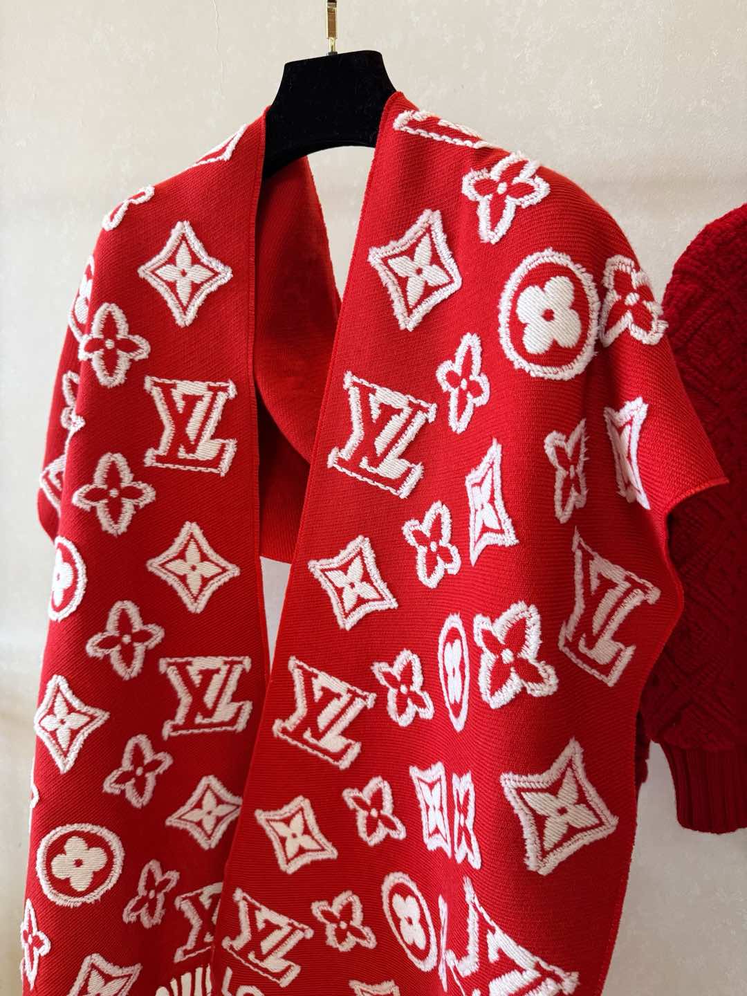 Bagsaaa M92837 LV 3D Scarf Red - 220 x 34 cm