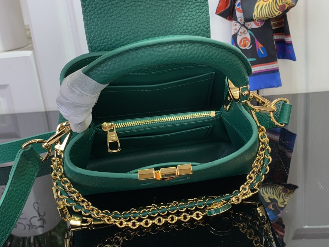 Bagsaaa L0vis Vvtt0n M11906 Capucines Mini Green - 21cm