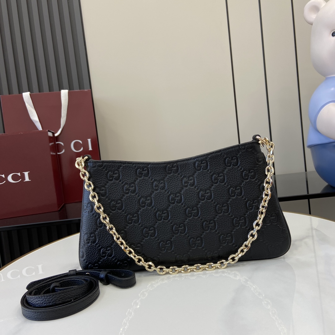 Bagsaaa Gvc*1 GG Emblem medium shoulder bag 815277 black - 29.5cm