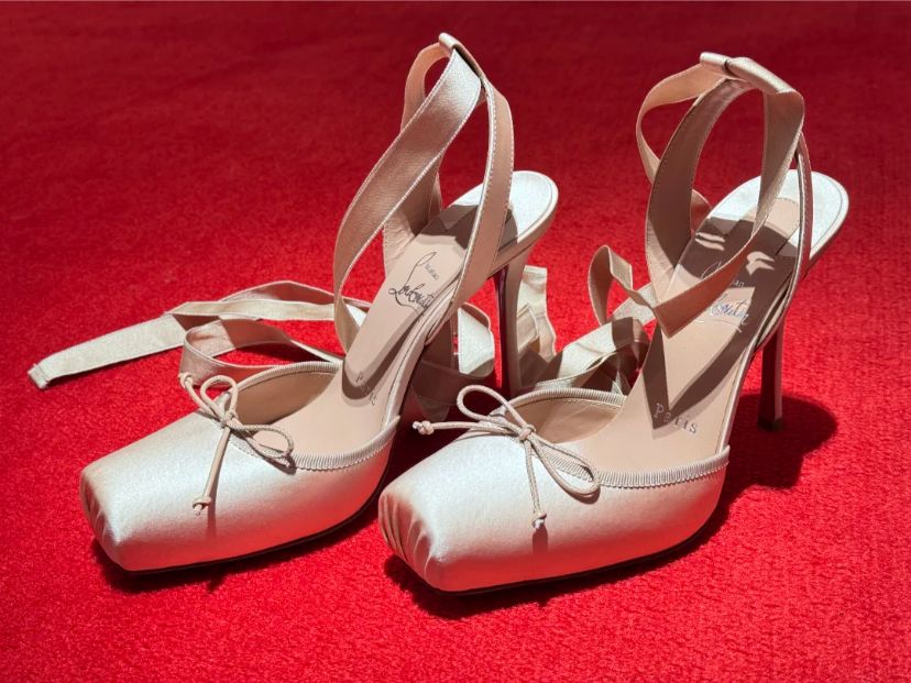Bagsaaa Chr1st1an Louboutin Cassia Lace Up Nude - 10cm