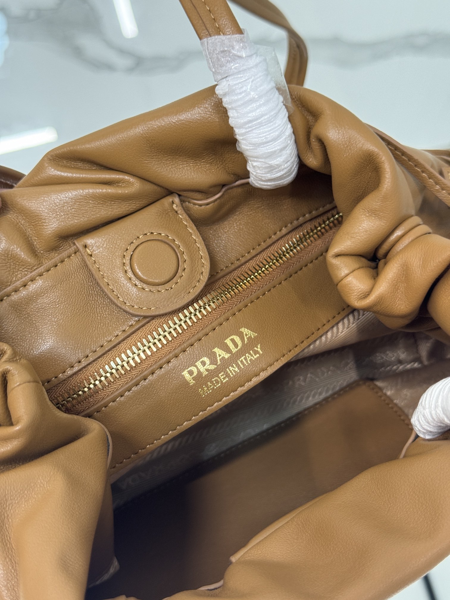Bagsaaa Pra*a Nappa leather shoulder bag 1BG541 brown - 30cm