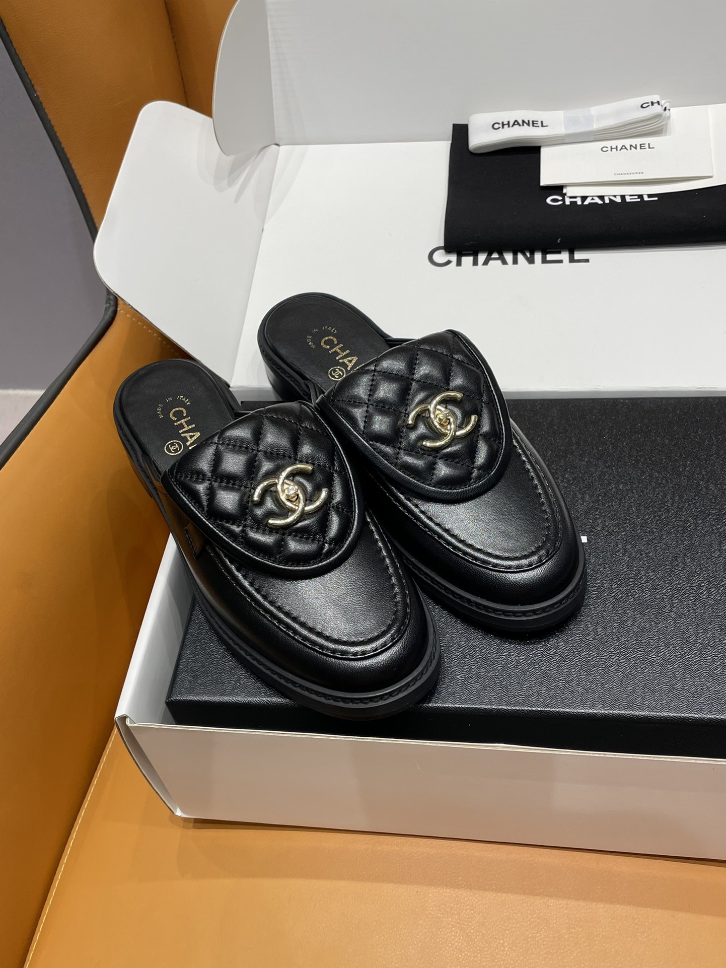 Bagsaaa Ch**el Black Mule 2cm