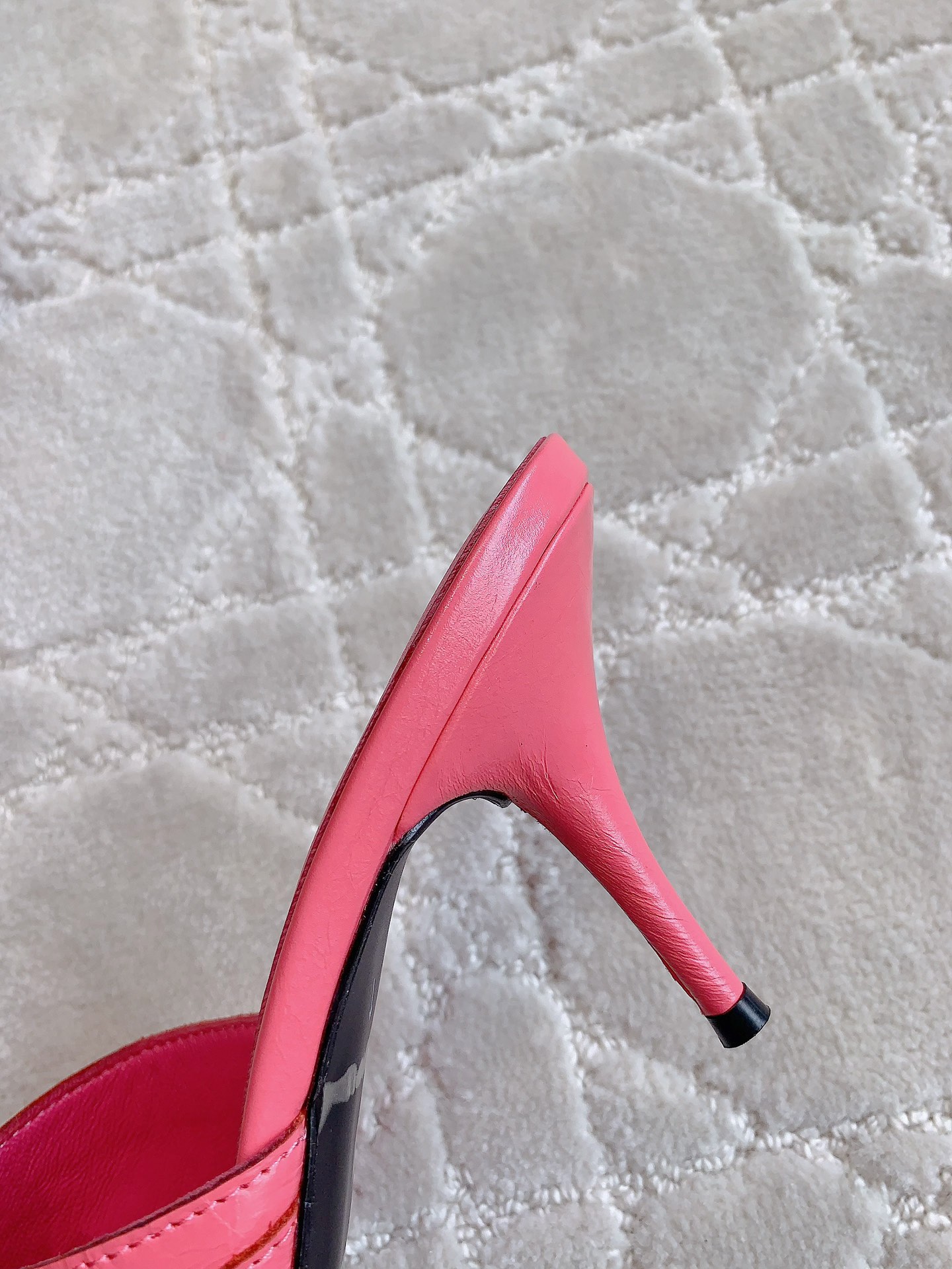 Bagsaaa Ba1en*iaga Cagole leather mules pink