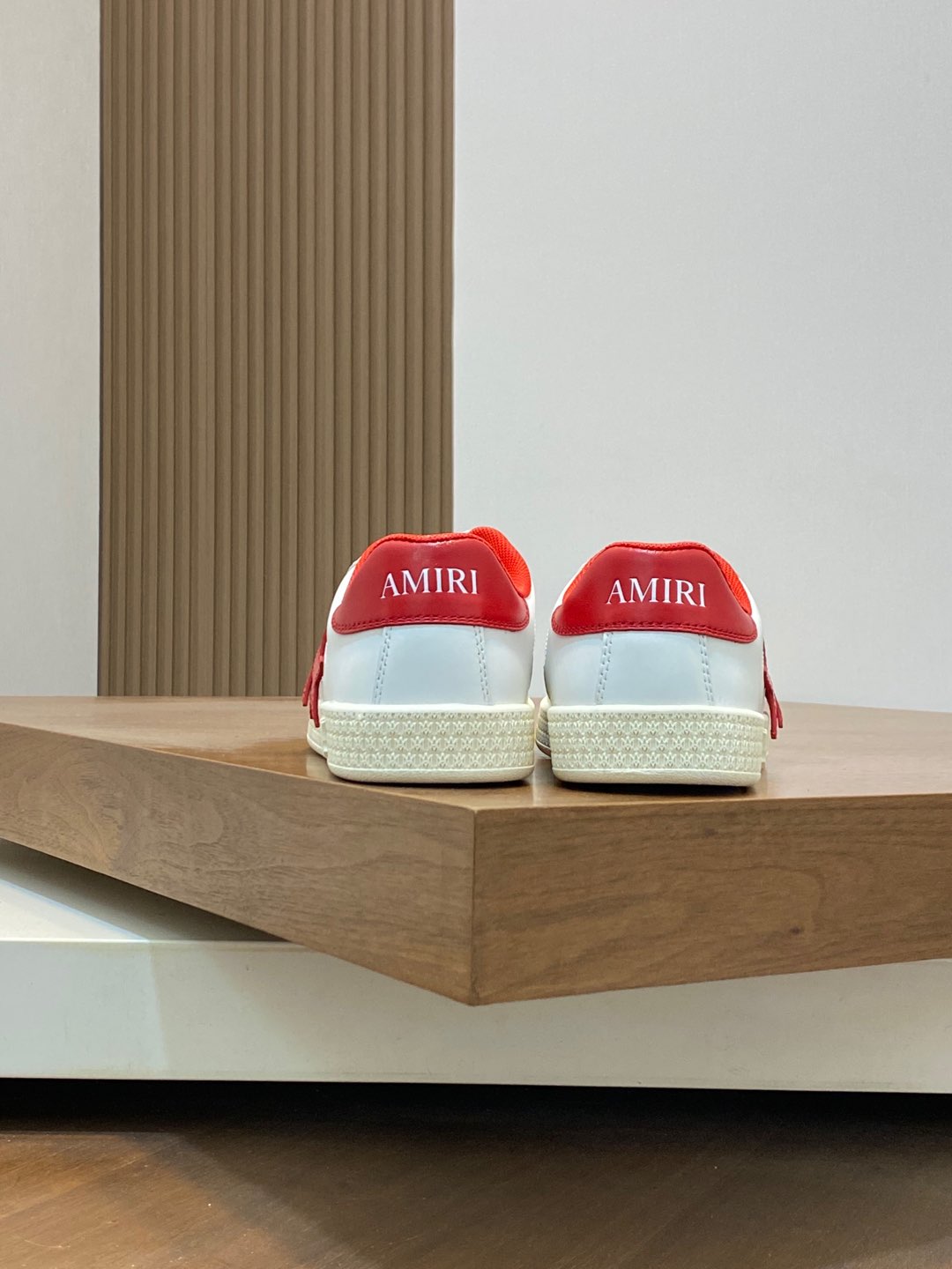 Bagsaaa AMIRI Pacific sneakers white & red