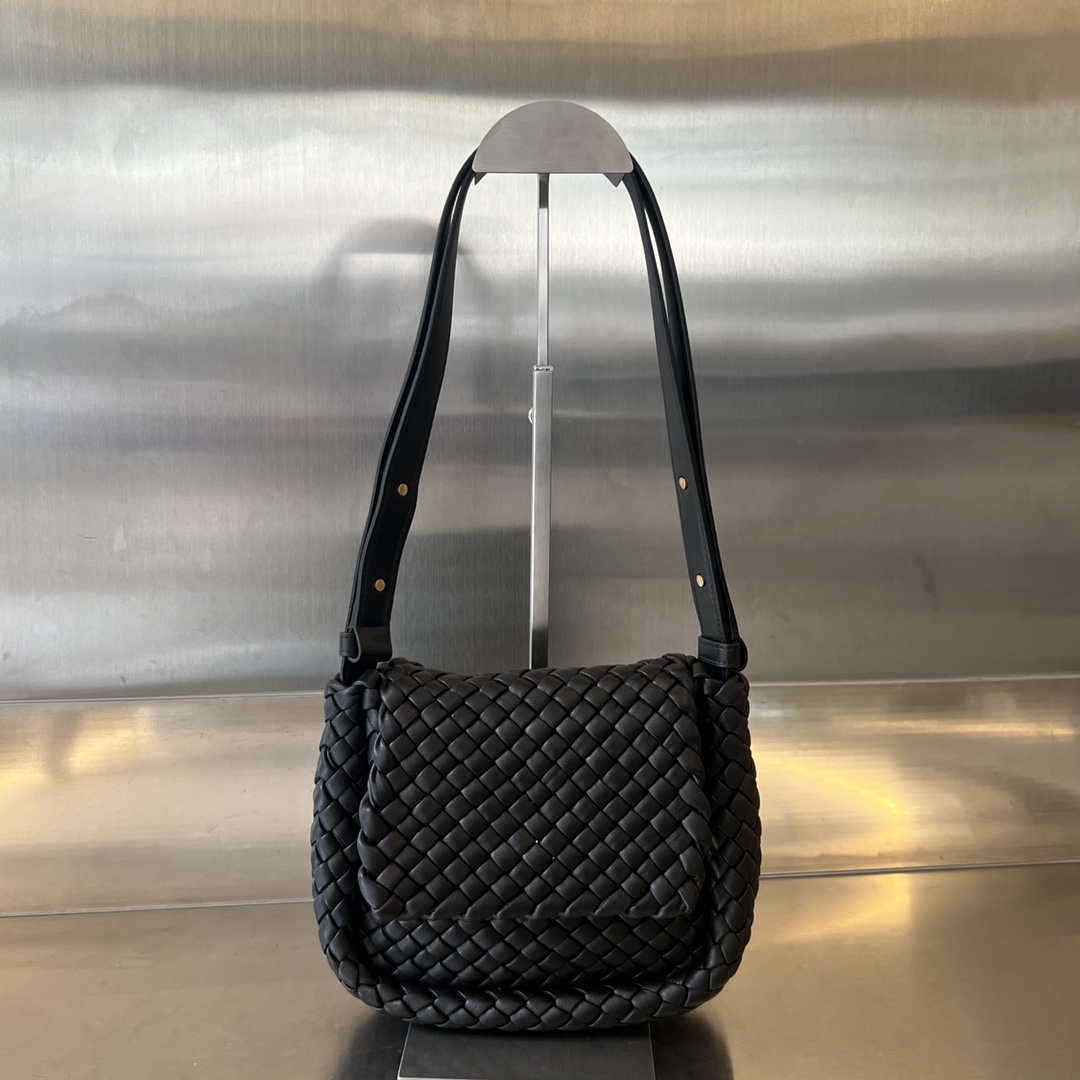 Bagsaaa B0tt*ga Ven*ta Small Cobble Shoulder Bag 762711 Black - 19cm