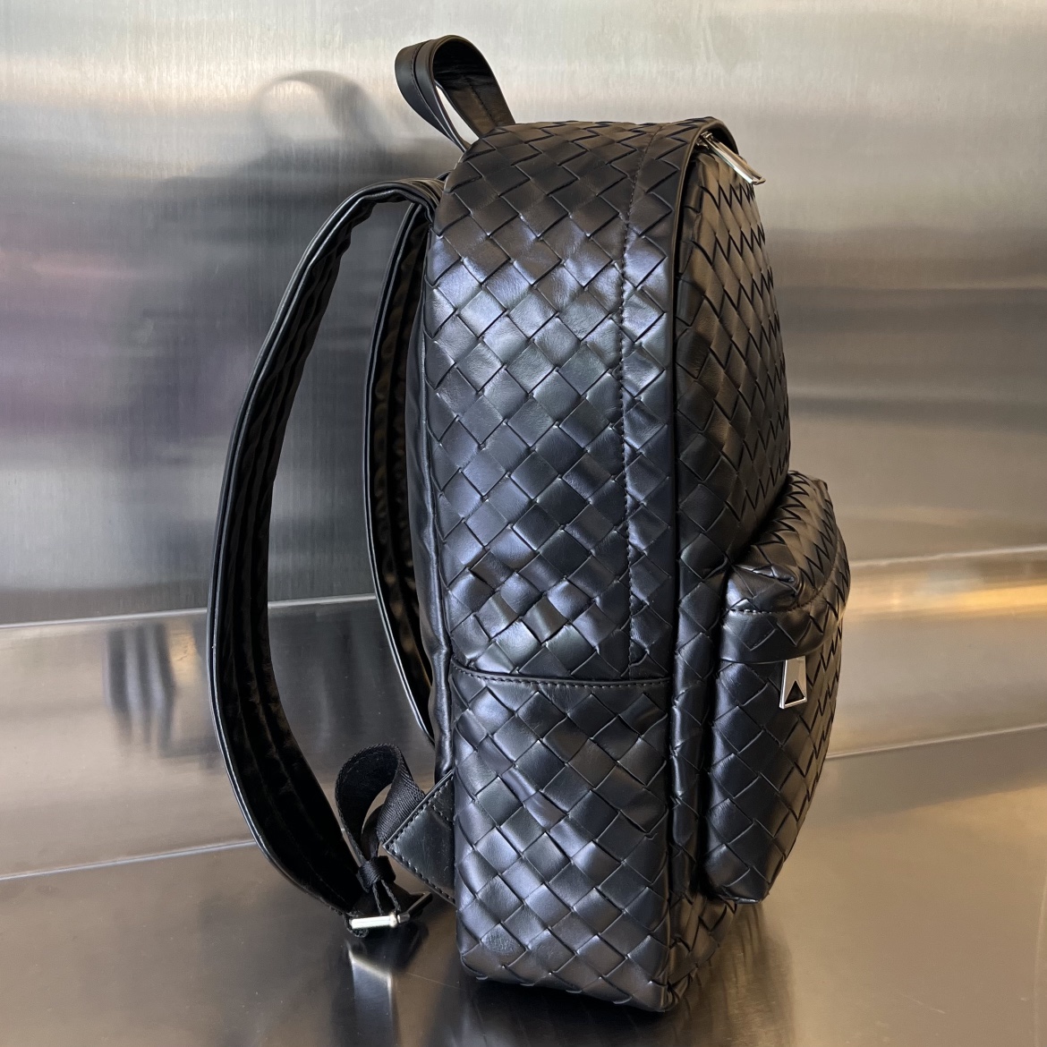 Bagsaaa B0tt*ga Ven*ta Small Intrecciato Backpack Black - 41cm