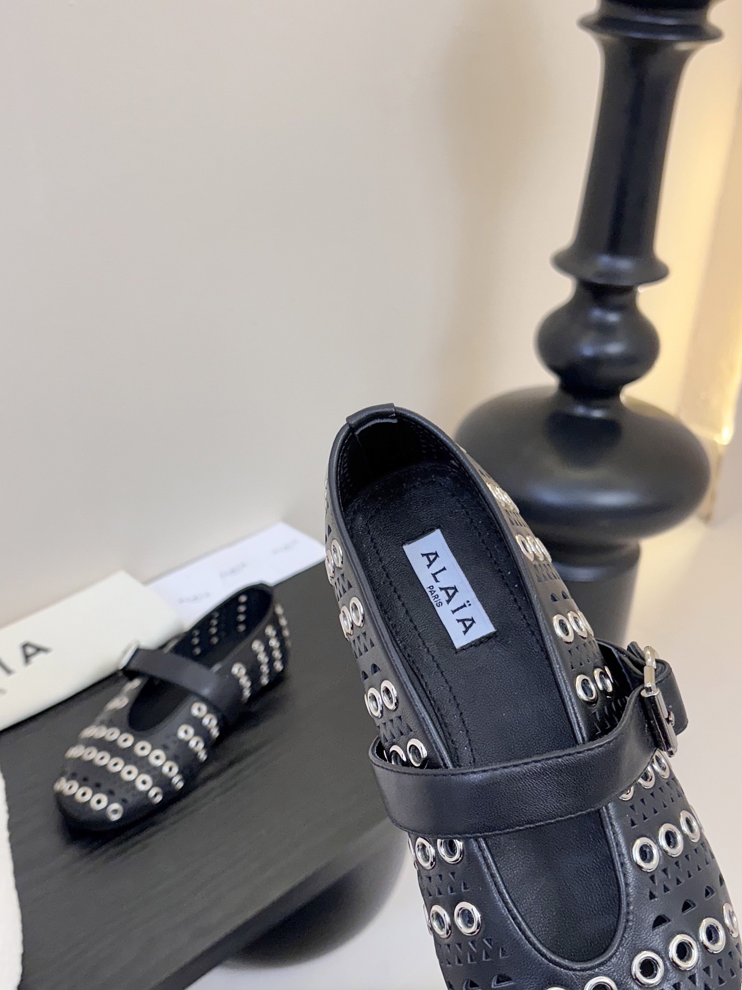 Bagsaaa Alaia Ballet Flats In Vienne Lambskin With Eyelets Black