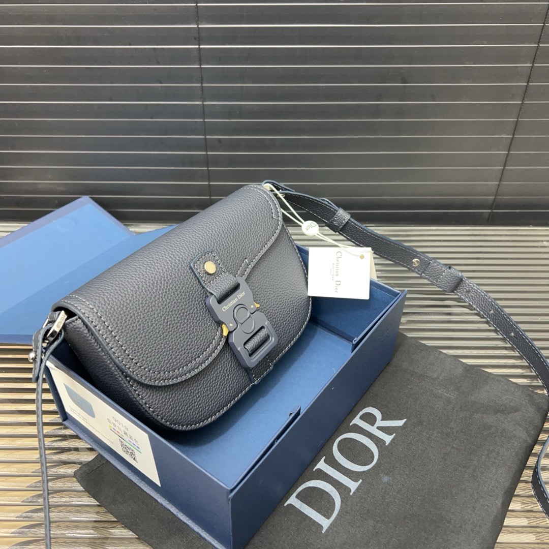 Bagsaaa D10r Saddle messenger bag - 20 x 13cm