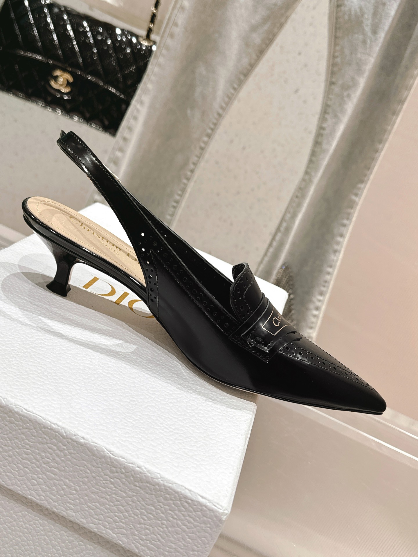 Bagsaaa D10r Boy Slingback Pump Black Calfskin