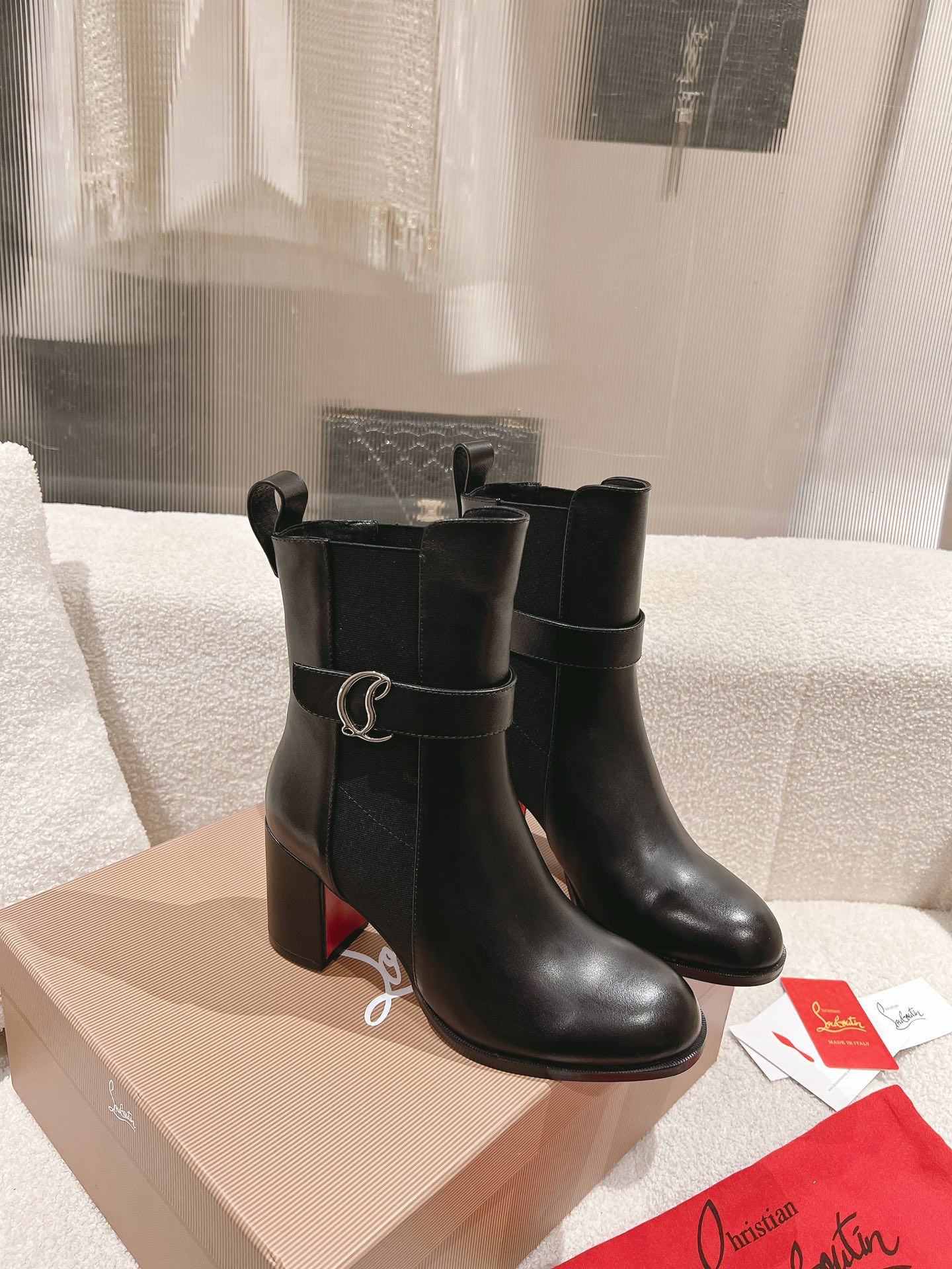 Bagsaaa Chr1st1an Louboutin CL Chelsea Booty Black - 7cm