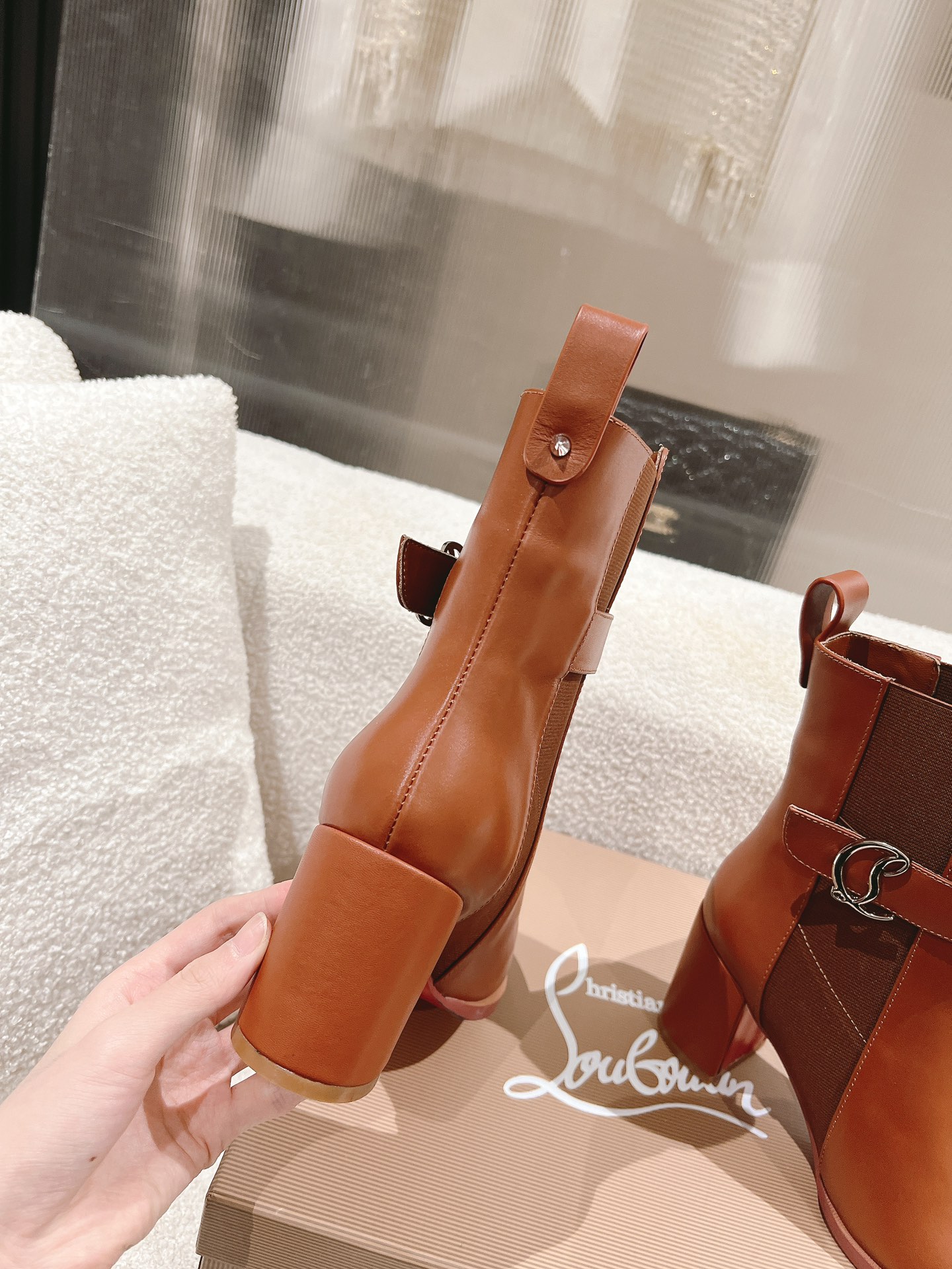 Bagsaaa Chr1st1an Louboutin CL Chelsea Booty Brown - 7cm