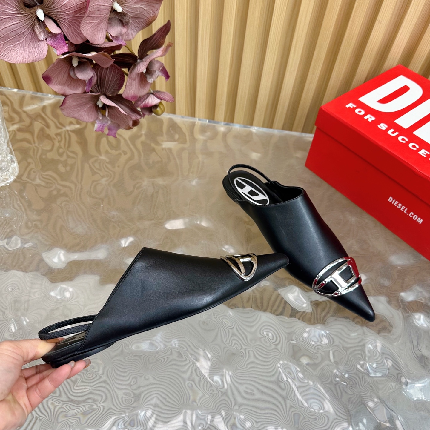 Bagsaaa Diesel D-Venus-Slingback mules in nappa leather black