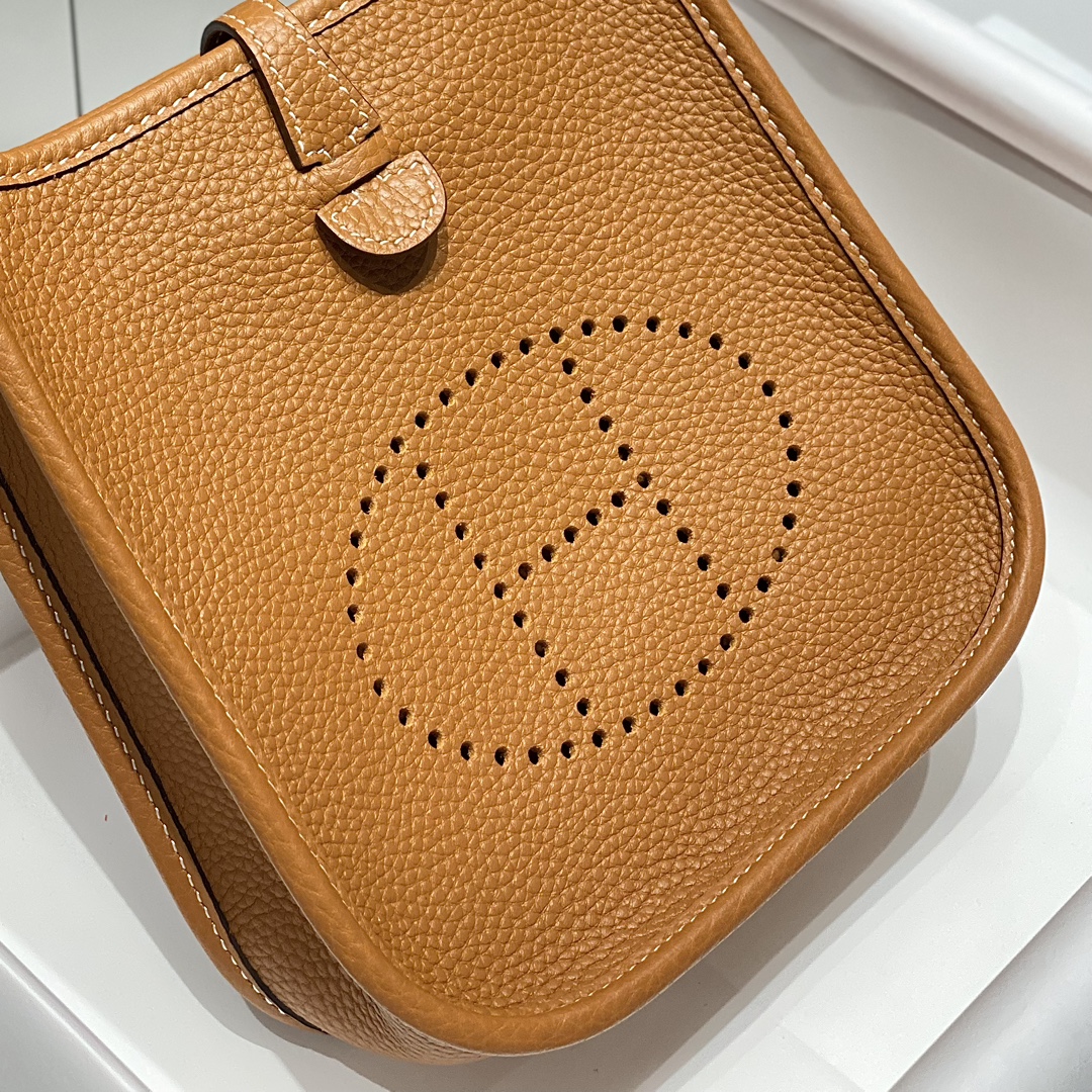 Bagsaaa H**me5 Evelyne Bag Brown Togo - 18cm