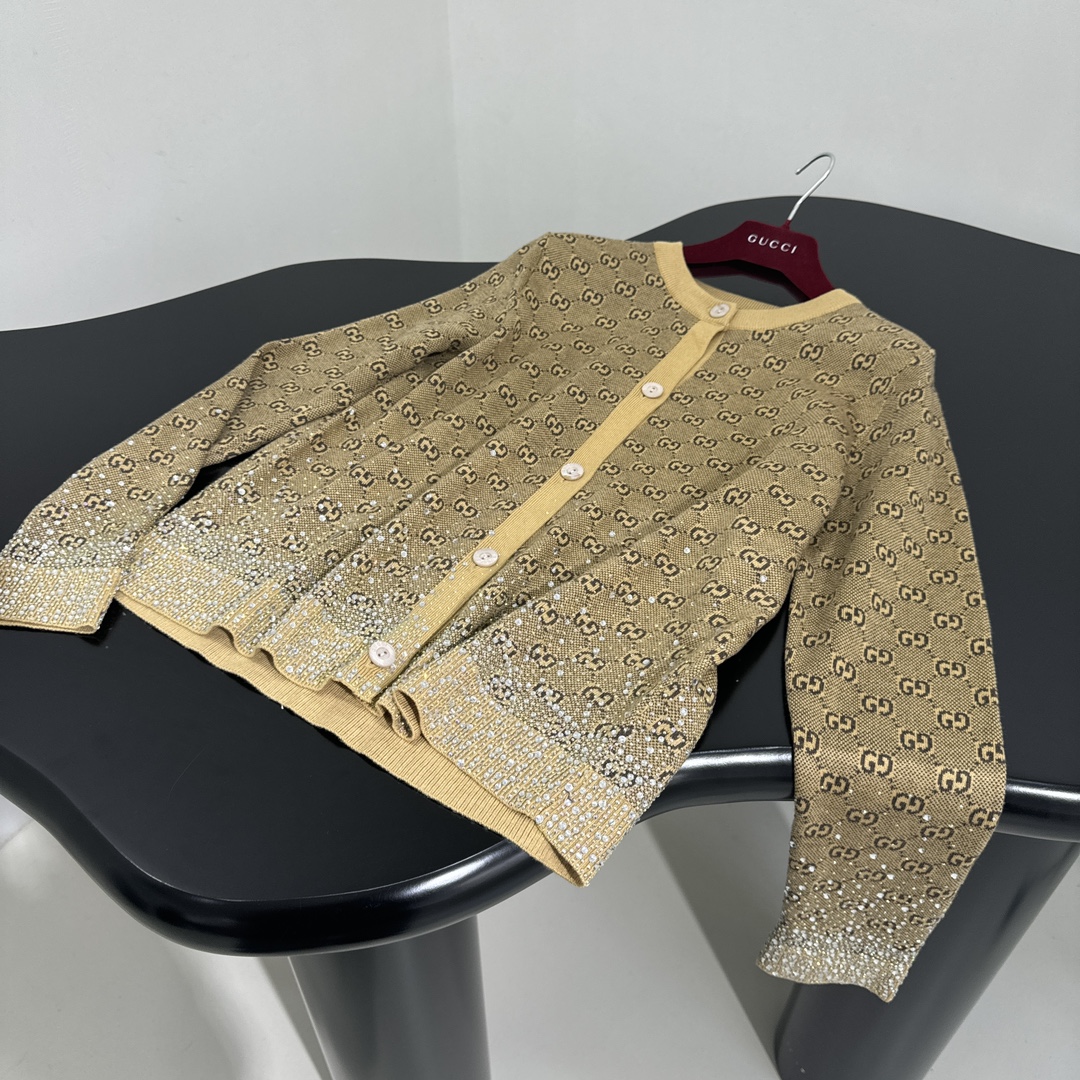 Bagsaaa Gvc*1 Embroidered wool GG jacquard cardigan
