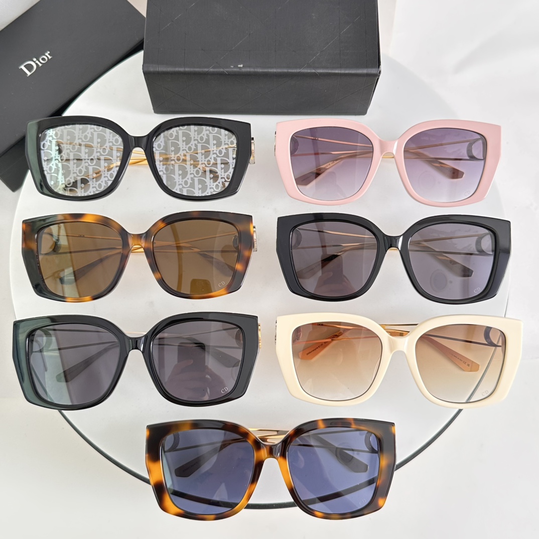 Bagsaaa D10r 30Montaigne S13I Sunglasses